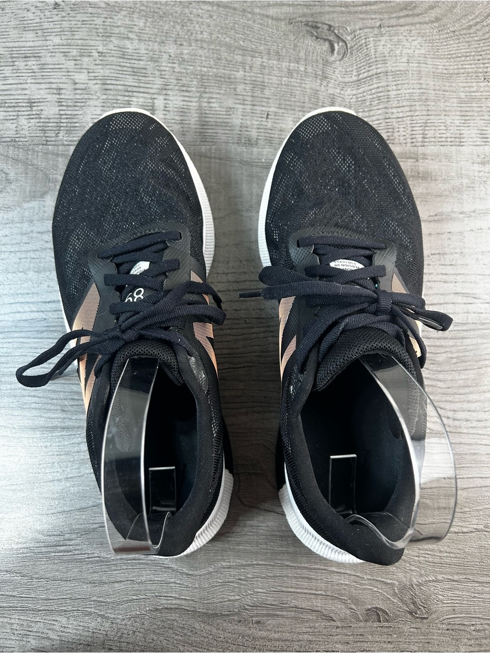 New Balance Fuel Cell 890 Women’s Size 9 Black Sneakers with Copper 'N' Accent - Picture 8 of 16